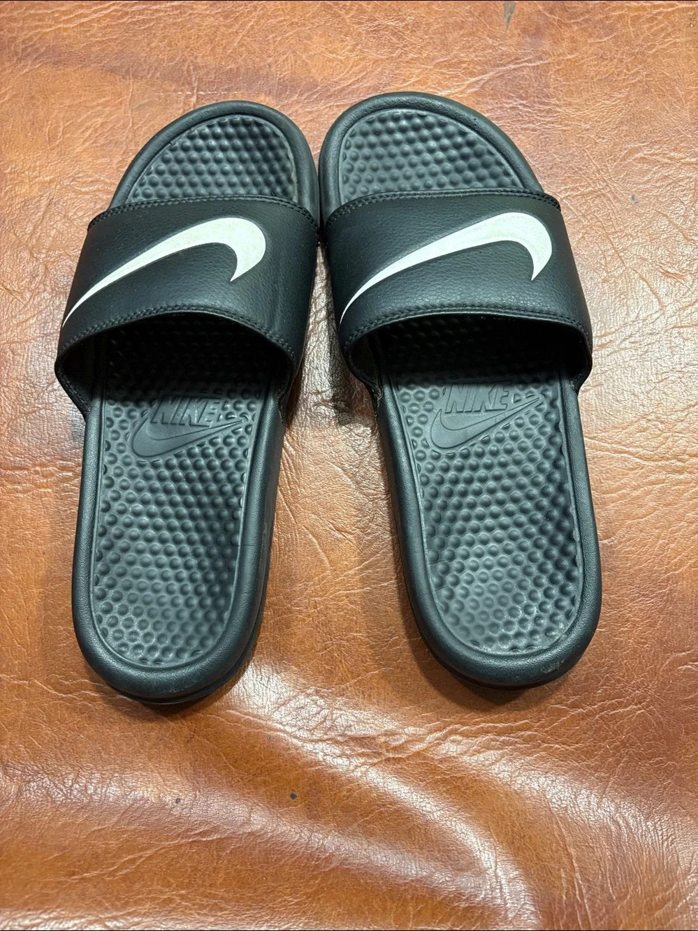 Nike Black Slides with White Swoosh Logo Size 8 great shape